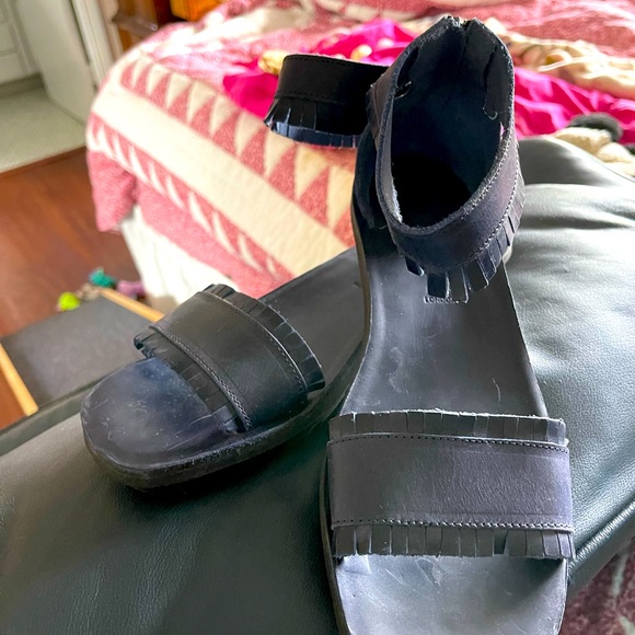 OBO LAST DAY Sending toThredUp FLY LONDON backzip  Leather Rubber soles 42 / 11 - Picture 5 of 11